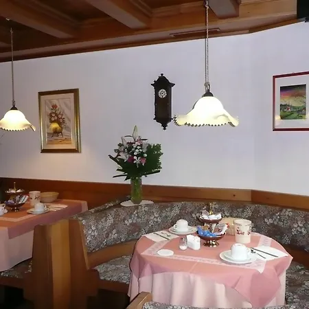 Garni Ai Serrai Rocca Pietore