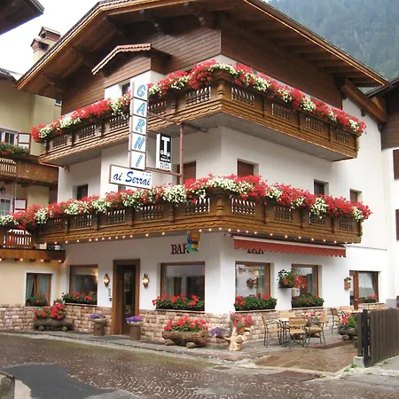 Hotel Garni Ai Serrai