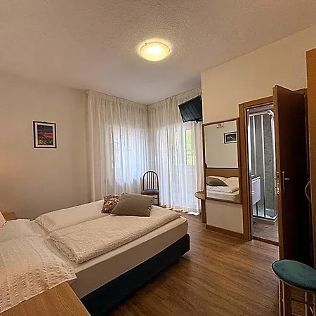 Garni Ai Serrai فندق