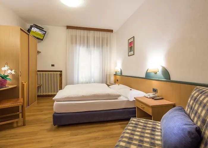 Hotel Garni Ai Serrai Rocca Pietore